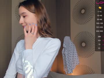 Nude girl happiness_call image #4852557