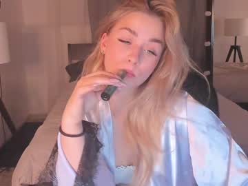 Nude girl adorieyes image #775735