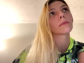 Nude girl valeriesplayzone image #4061873