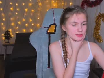 Nude girl kylie_mine image #3263508