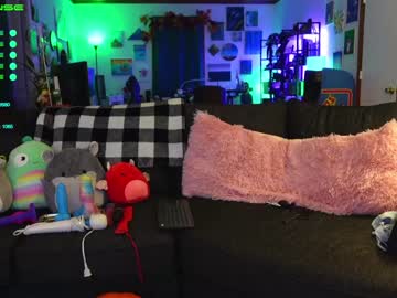 Nude girl emmasky69 image #2924480