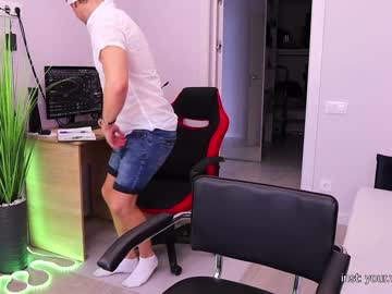 Nude girl crazybabyyy image #4752860