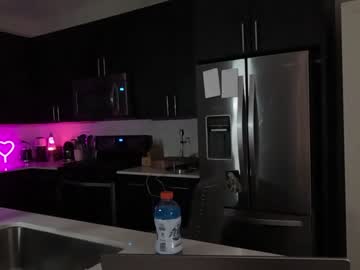 Nude couple ari_lovexo image #5725899