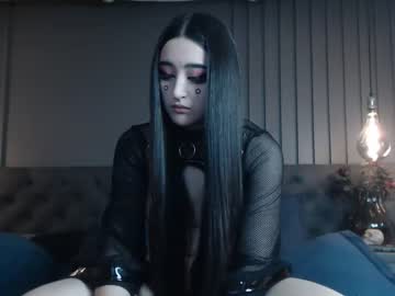 Nude girl charlotte_germanotta_ image #5040206