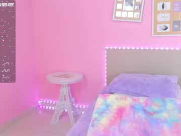 Nude girl little_effy18 image #3132383