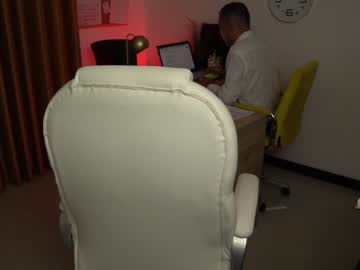 Nude couple secretary_bj image #3210907