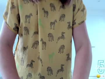 Nude girl eatmypie69 image #466661