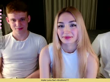 lovelypeachs nude cam