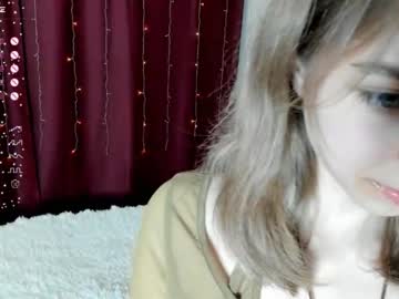 Nude girl lilla_cutie image #6240427