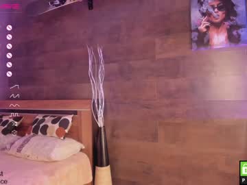 Nude girl yolandabertha image #3818650