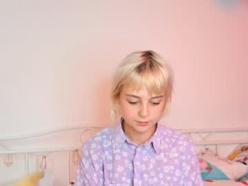 Nude girl louiseshelton image #2353015