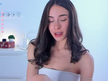 Nude girl uwunikaa image #5795409