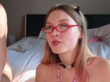 Nude couple ellie_mcqueen image #6596309