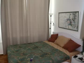 Nude couple wine_on_lips image #5325327