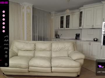 Nude girl brightrays__ image #3340015