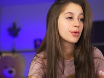 Nude girl plump_bums image #182256