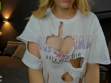 Nude girl _evellyn_ image #2461728