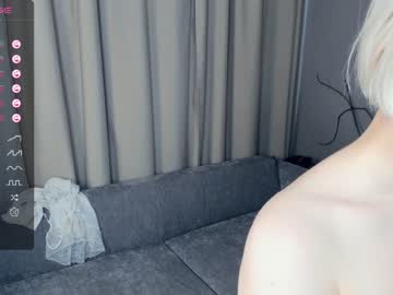 Nude girl silvergloss image #5411363