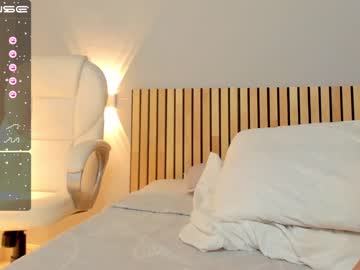 Nude girl little_effy18 image #3483126