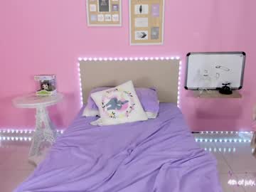 Nude girl little_effy18 image #2093340