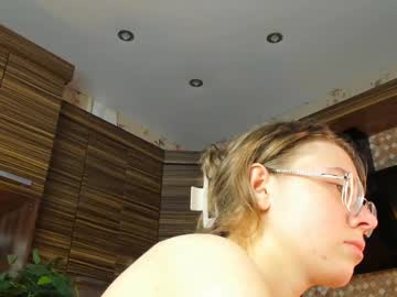 Nude girl udelaborom image #6566221