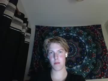 Nude man brandon_y07 image #4748879