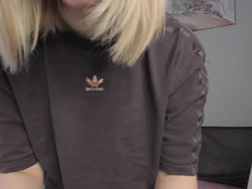 Nude girl _dewpoint_ image #4200901