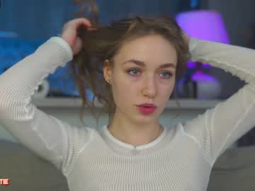 Nude girl _taylor_swift image #3944395