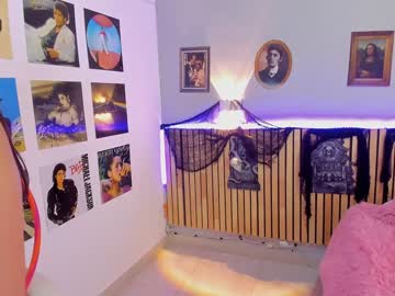 Nude girl little_effy18 image #5488030