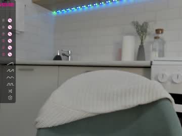 Nude girl alice_baby0 image #3206717