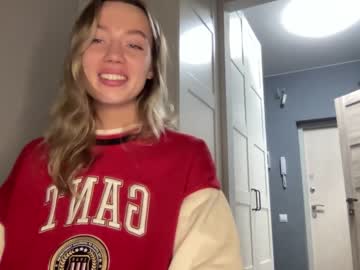 Nude girl angel_from_sky image #4887420