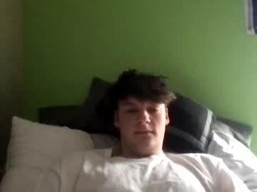 collegedormboy19 nude cam