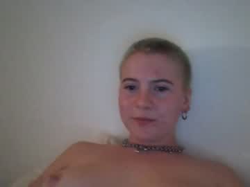 chloekissesss nude cam
