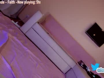 Nude girl hollyextra image #2588233