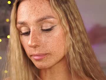 Nude girl artease image #5390952