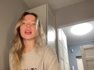 Nude girl angel_from_sky image #4807565