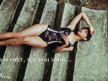 Nude girl lucia_ferri image #2016280