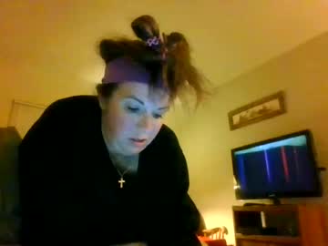 Nude couple halfwayhousehores image #5223896