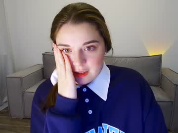 Nude girl tutti_frutti_ image #2669967