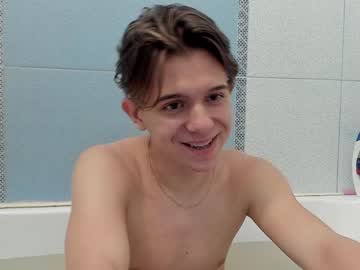 Nude man luxallenn image #393502