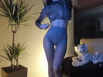 Nude girl sofiaandwonderland image #2012970