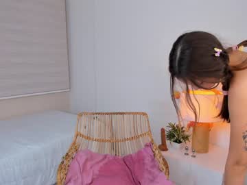 Nude girl hellen_coy image #6473111