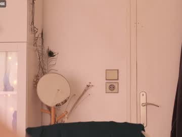 Nude girl yulladao image #6442874