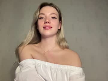 Nude girl angel_from_sky image #381795