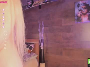 Nude girl yolandabertha image #3712436