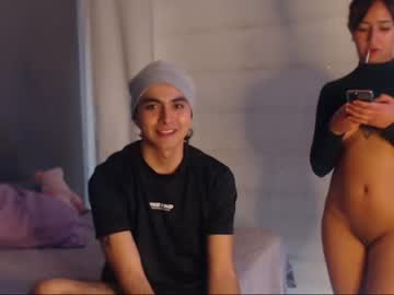 hot6sides9switching nude cam