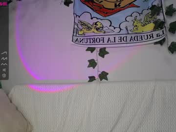 Nude girl shycinderella image #3768347