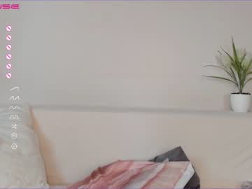 Nude girl w0wgirls image #2456388