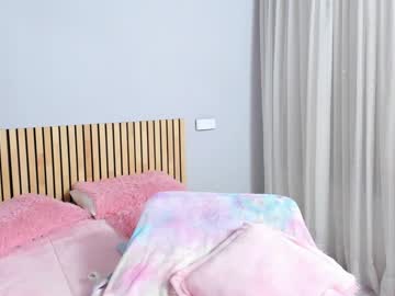 Nude girl little_effy18 image #4977497