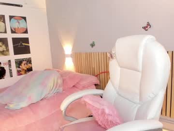 Nude girl little_effy18 image #4462339